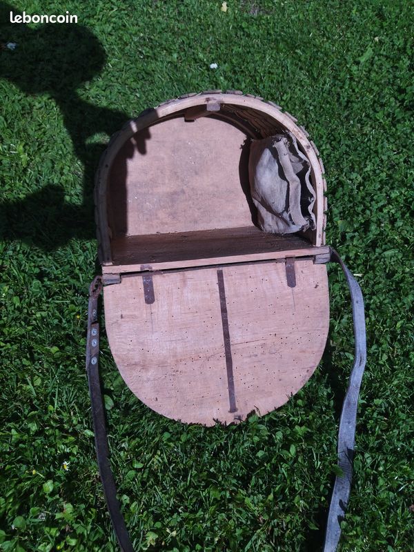 Panier De Pêche Ancien – Osier – Dimensions 43x30x23 Cm – Très Bon état