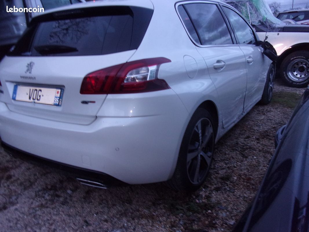 Peugeot 308 t9 1.6 thp gt 205 cv (image 4)