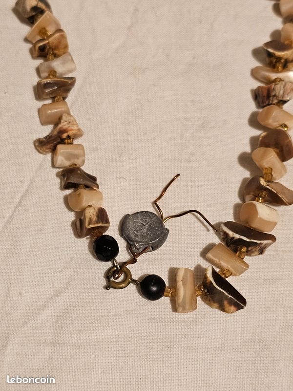 Collier Ancien En Perles De Quartz Beige - Longueur 65 Cm, Pierres Naturelles - Occasion Bel état