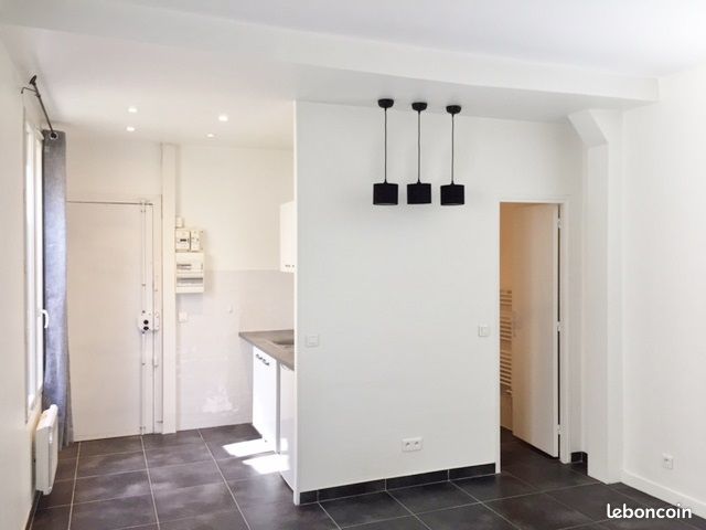 Appartement 1 pièce 25 m² · à Courbevoie · 25 m² · 750 €/mois