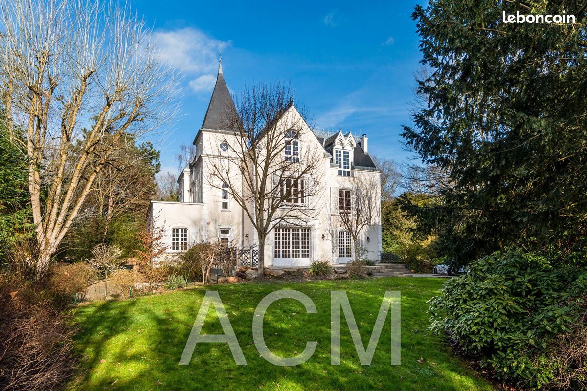 Maison 11 pièces 434 m² · à Maisons-Laffitte · 434 m² · 2 990 000 €