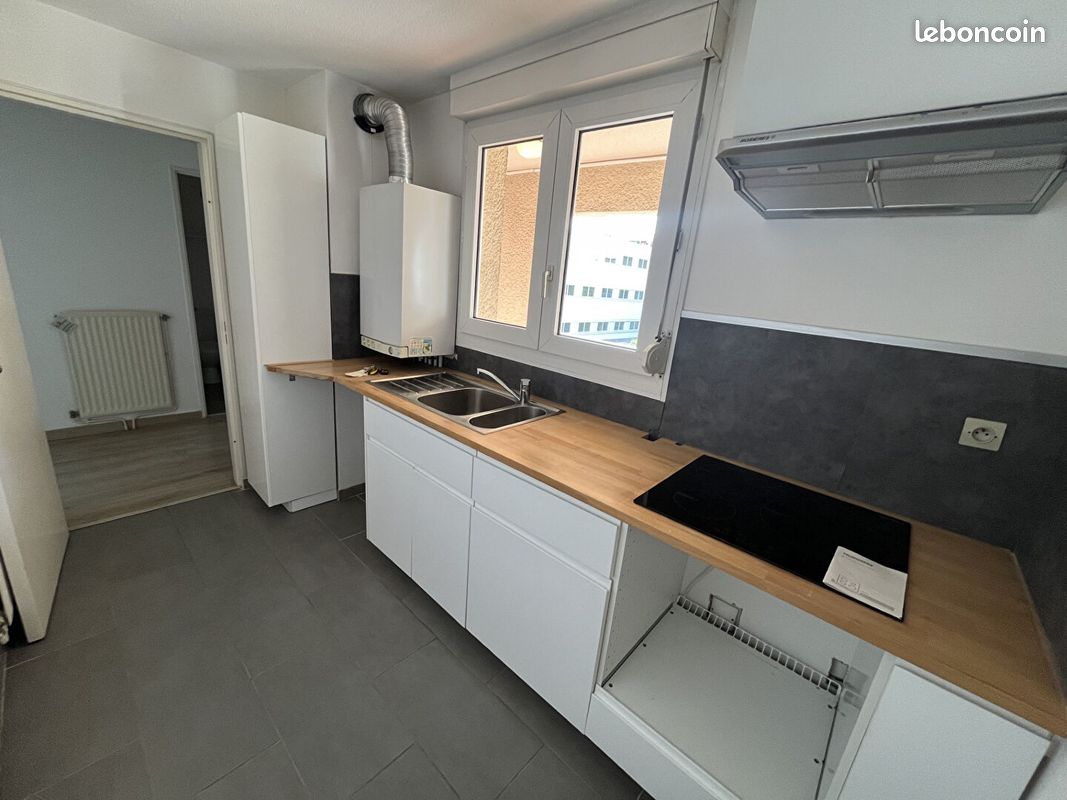 Appartement 3 pièces 59 m² · à Nîmes · 59 m² · 716 €/mois