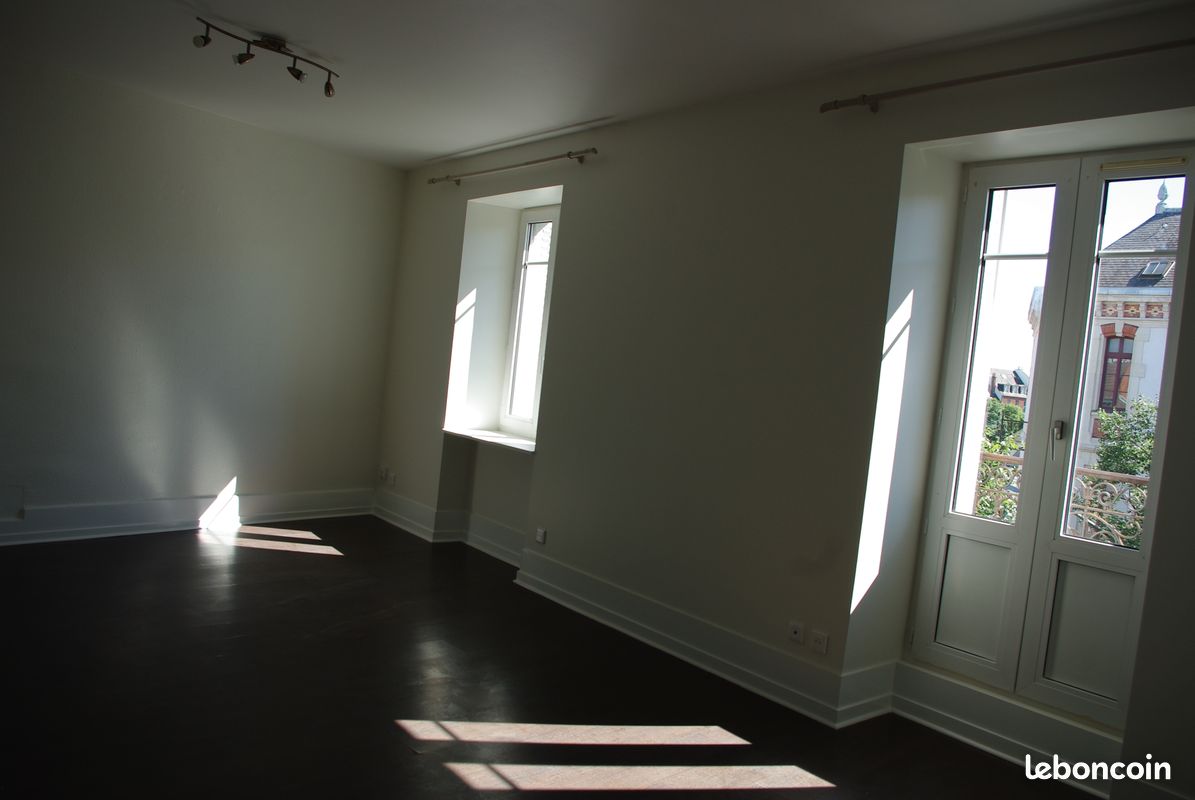 Appartement 2 pièces 38 m² · à Dijon · 38 m² · 600 €