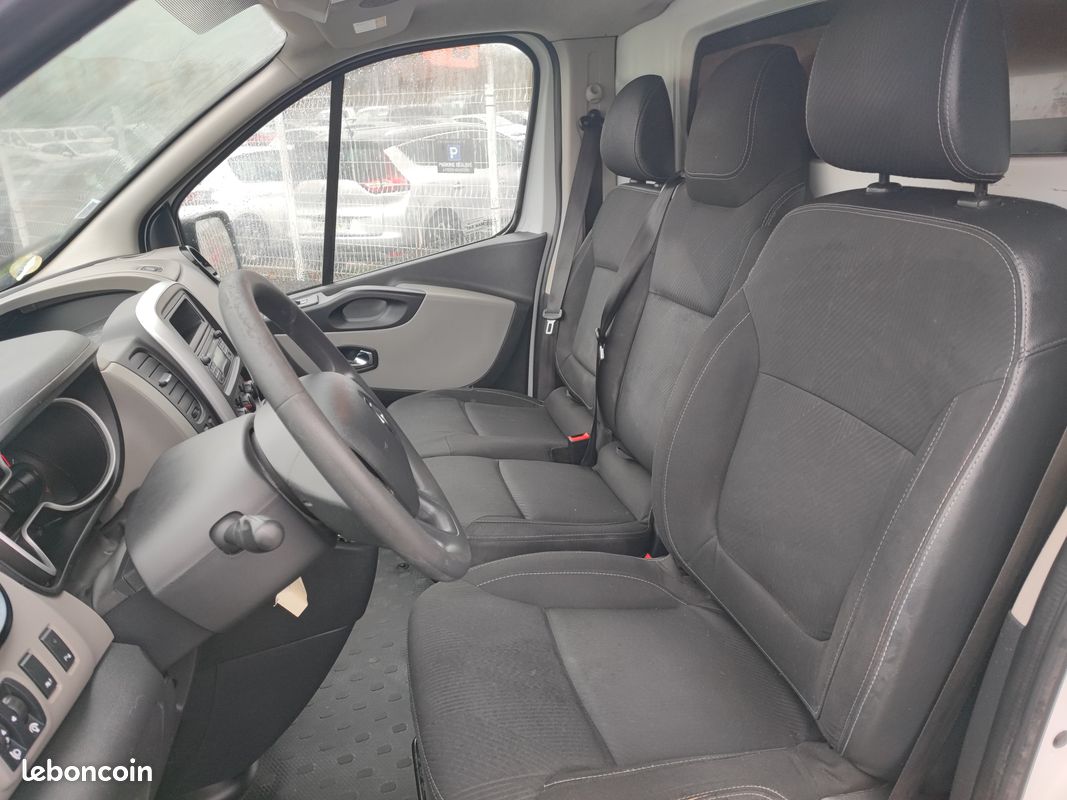 Renault trafic fourgon gn l1h1 1000 kg dci 95 e6 stopstart (image 5)