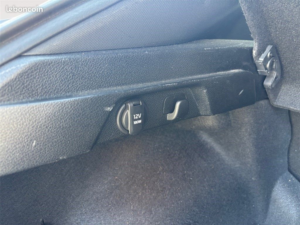 Kia Xceed HYBRIDE RECHARGEABLE 1.6 GDI 141CH DCT6 Active (image 15)