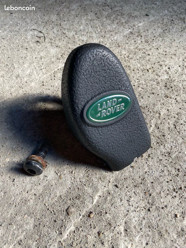 Cache fixation arceau de sécurité pour Land Rover Defender (image 1)