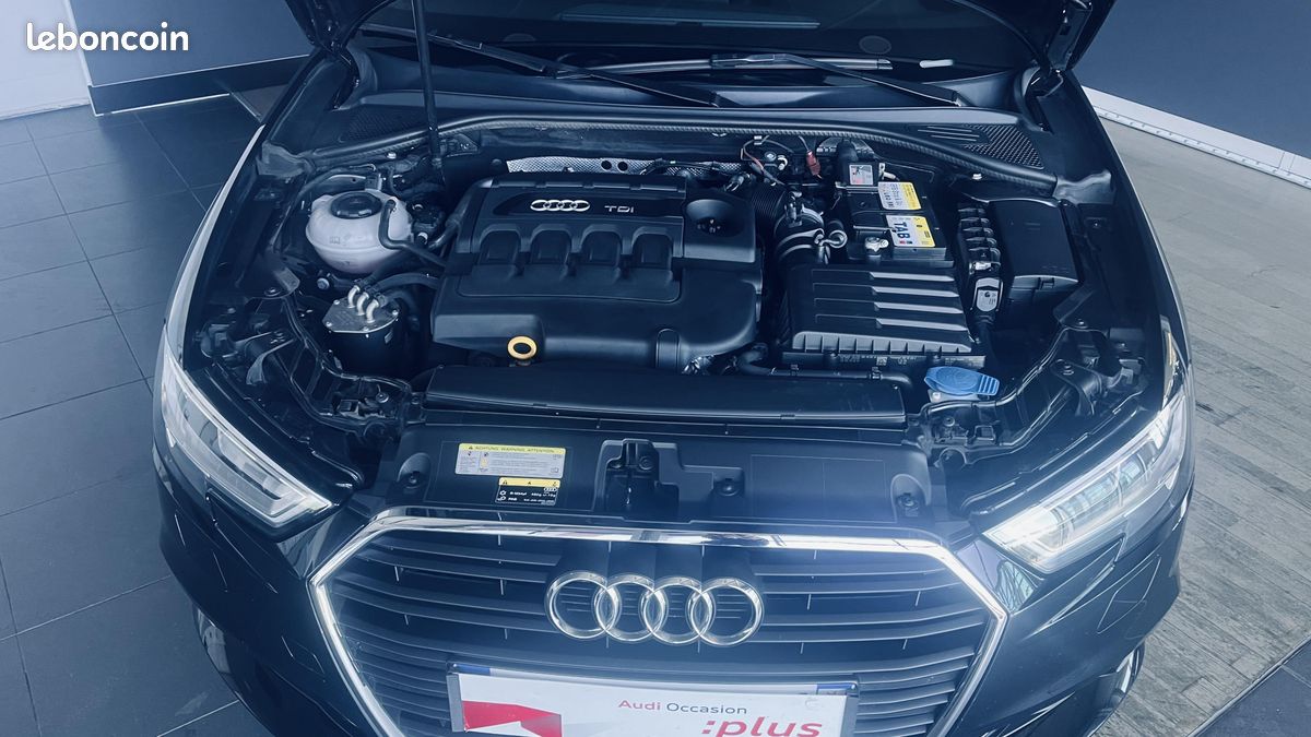 AUDI A3 Sportback 2.0 TDI 150 S tronic 7 S Line (image 20)