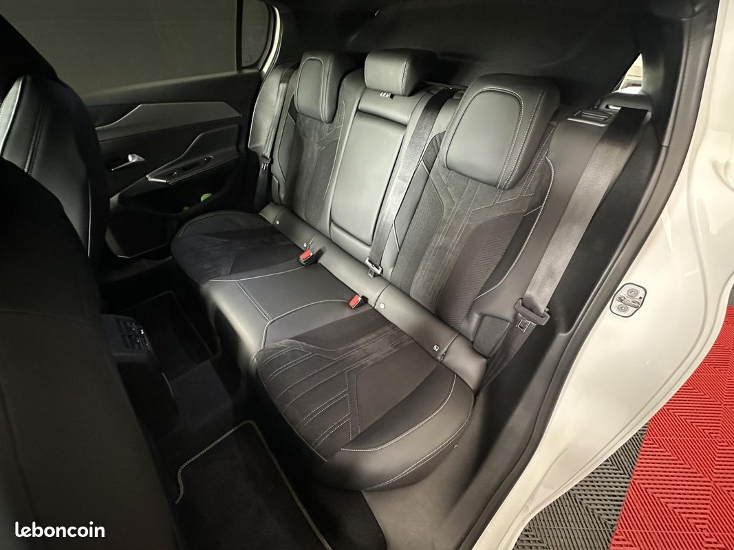 PEUGEOT 308 III GT - 1.2i 130ch - BV EAT8 - GARANTIE 12 MOIS (image 17)