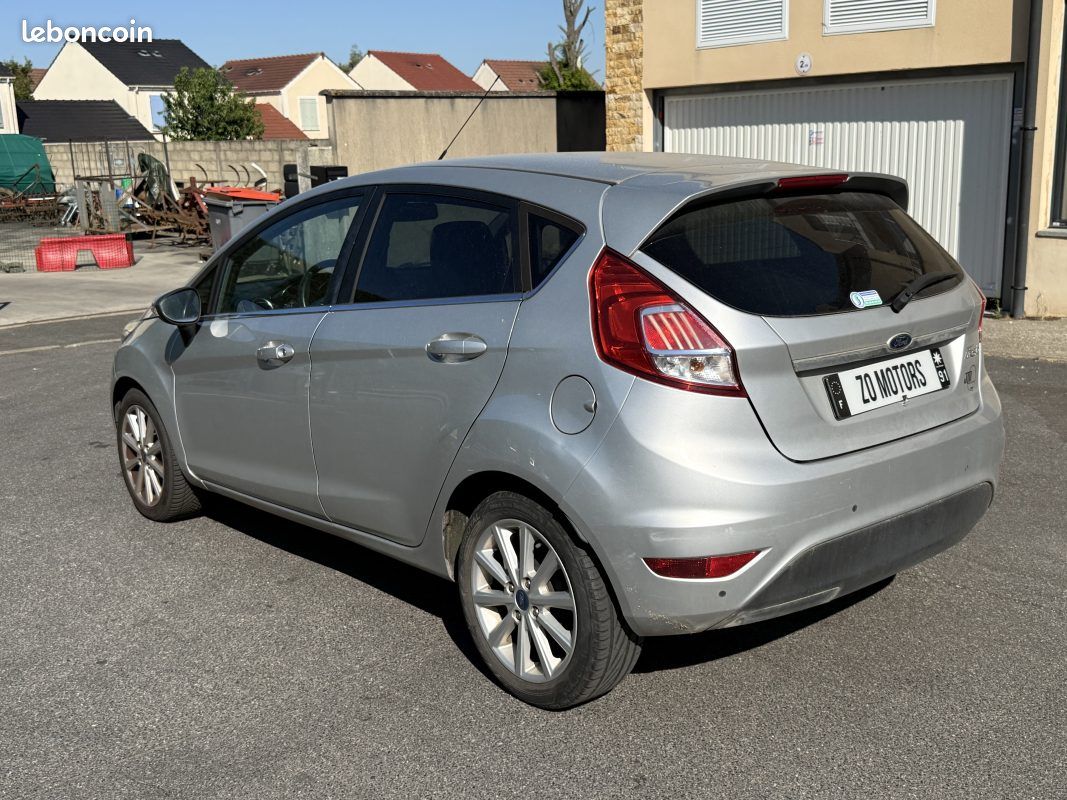 Ford fiesta 1.5 tdci 95 titanium 2016 (image 7)