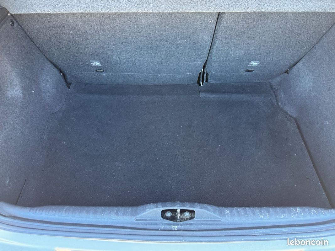 CITROEN C3 PureTech 110 SS BVM6 Shine Pack (image 13)