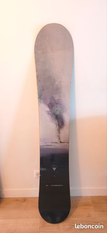 burton indie snowboard Instigator PurePop Camber 2026  Shoreline Tahoe the Custom Smalls Snowboard is ready to keep up with the youngest rippers all season long. Burton Artist Series Hometown Hero