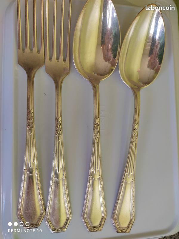 Lot De 4 Couverts Anciens En Métal Argenté – Cuillère Coquille – Poinçons