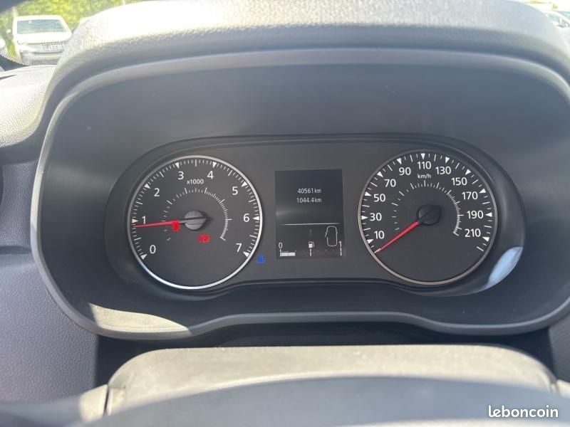 Dacia Duster 1.5 Blue dCi 115ch Extreme 4x4 (image 21)
