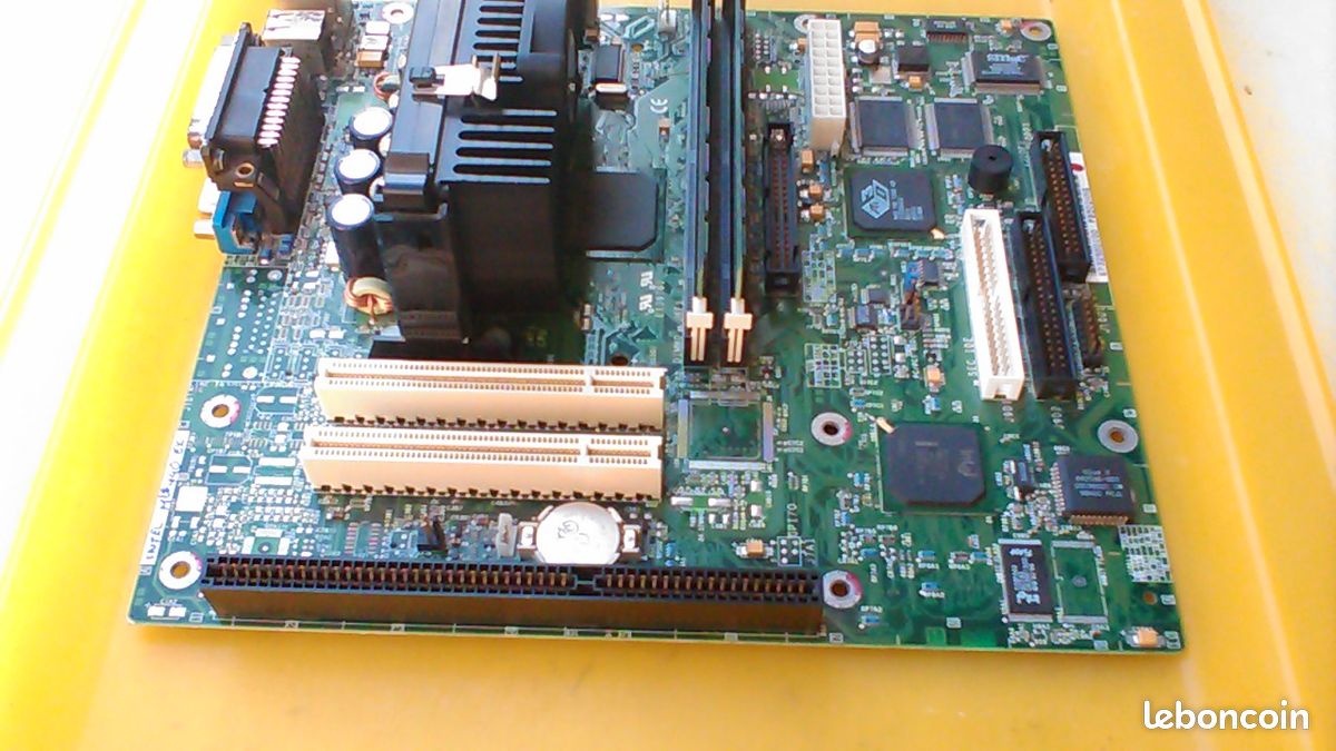 Carte mere INTEL MU440EX ( intel bx 440 ) slot 1 VINTAGE (image 3)