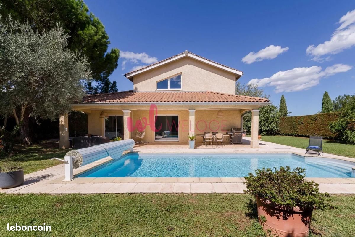 Maison 6 pièces 164 m² · à Pusignan · 164 m² · 587 500 €
