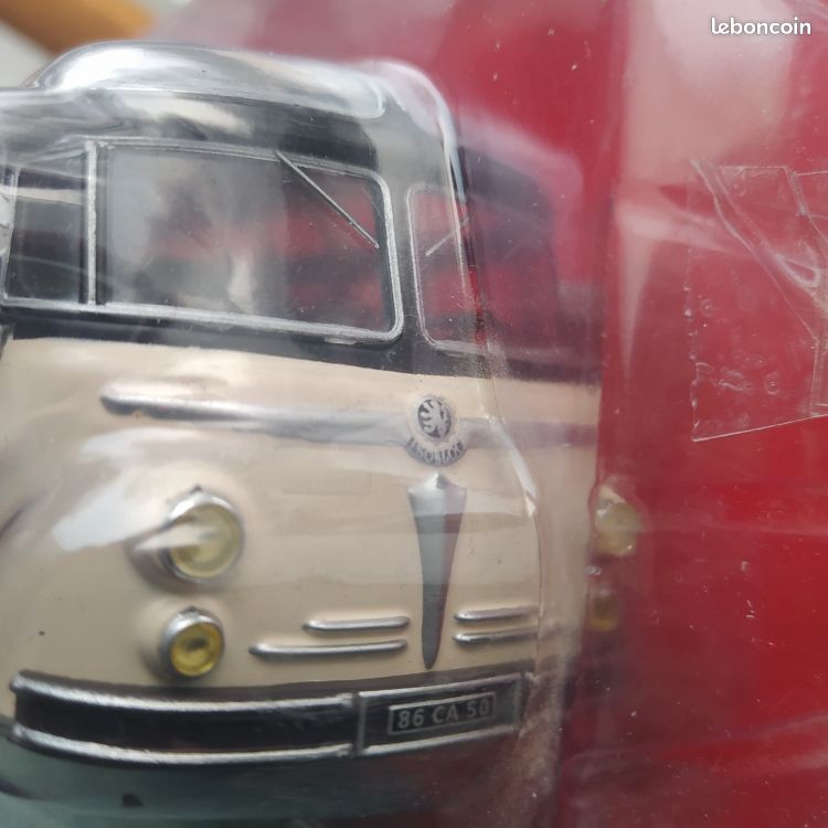 Dinky Toys Autocar Isobloc 1/43 – Bus Vintage Collection (occasion)