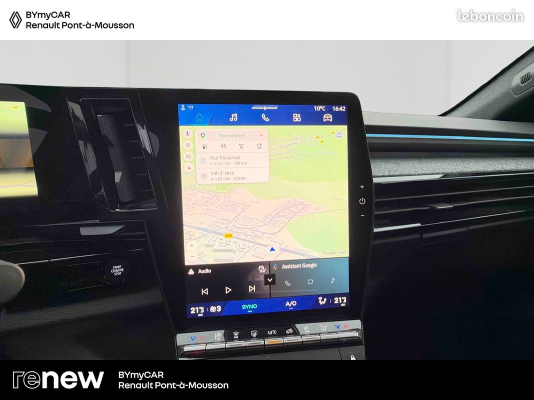 RENAULT Austral full hybrid E-Tech 200 ch Techno (image 16)