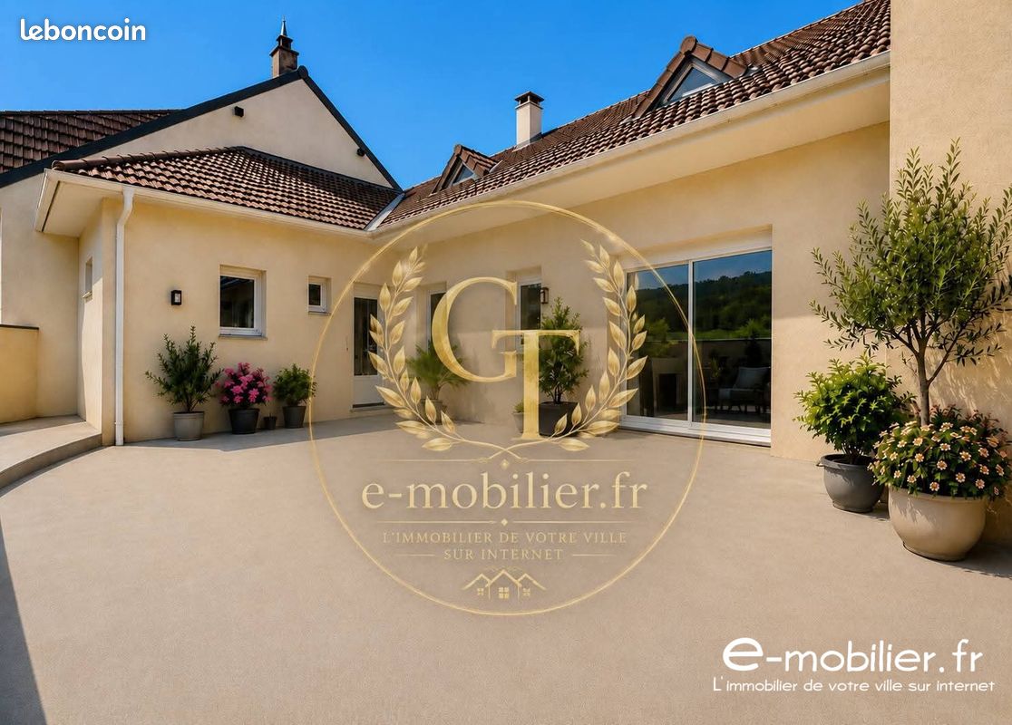 Maison 8 pièces 223 m² · à Thérouanne · 223 m² · 289 800 €