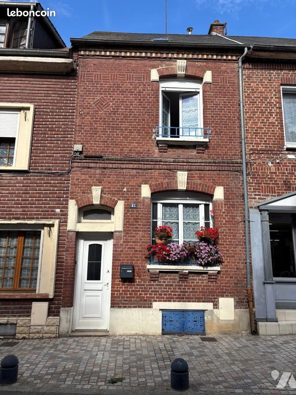 Maison 80 m² · à Roye · 80 m² · 677 €/mois