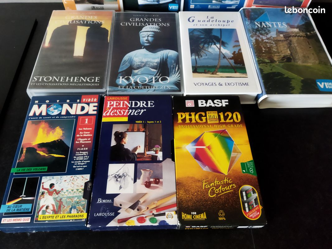 Le lot de VHS ( vintage ) (image 5)