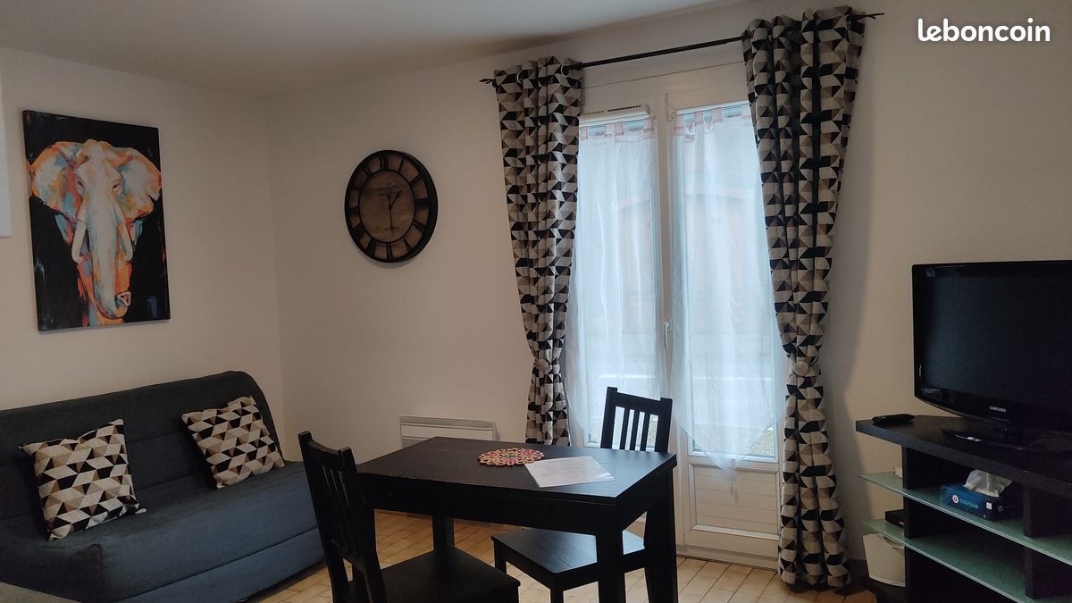 Appartement 2 pièces 30 m² · à L'Isle-Jourdain · 30 m² · 465 €