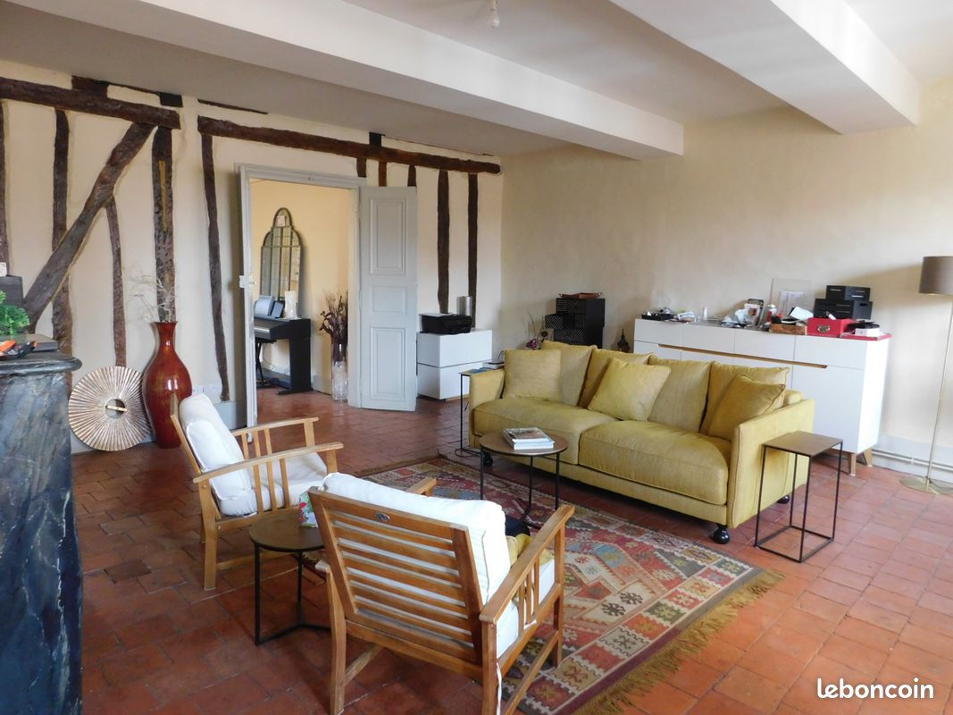 Appartement 3 pièces 129 m² · à Auch · 129 m² · 190 000 €