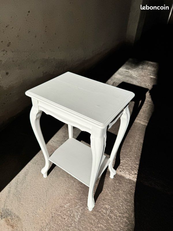 Table de nuit (image 2)