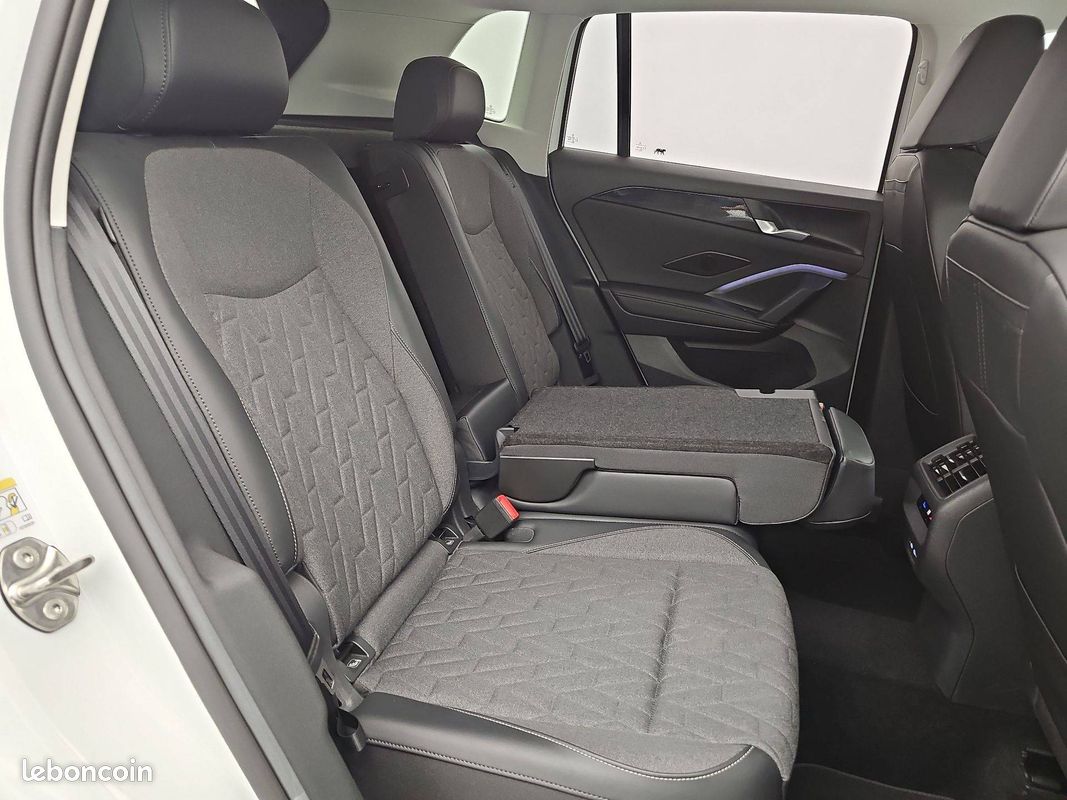 VOLKSWAGEN Tiguan 1.5 eTSI 131ch DSG7 Life Plus (image 29)