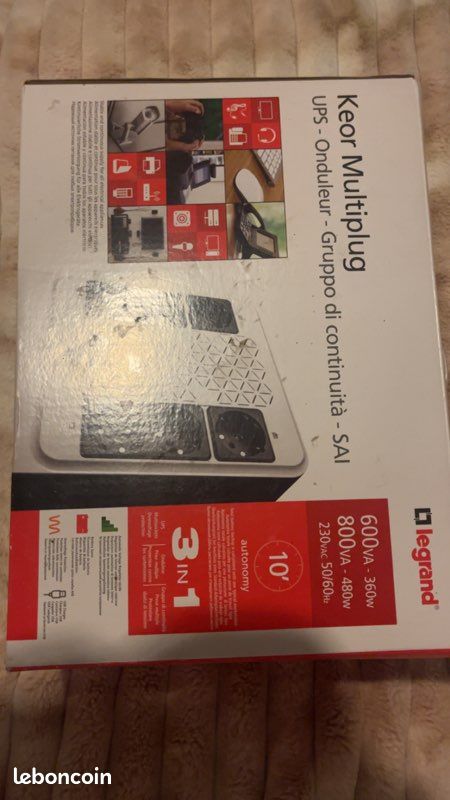 Legrand UPS-KEOR MULTIPLUG 600VA 310081 Blanc/Noir