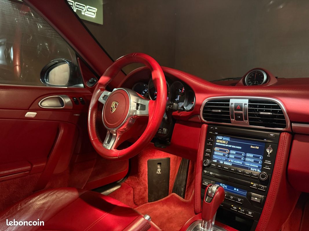 Porsche 911 997 Carrera GTS 408ch PDK Echappement Sport / Pack Chrono / Bose (image 30)