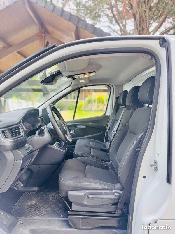 Nissan PRIMASTAR L1H1 150 ch 2.0 DCI N-Connecta Pack Cargo DCT6 2022 – photo 10