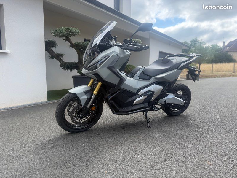 Honda XADV (image 3)