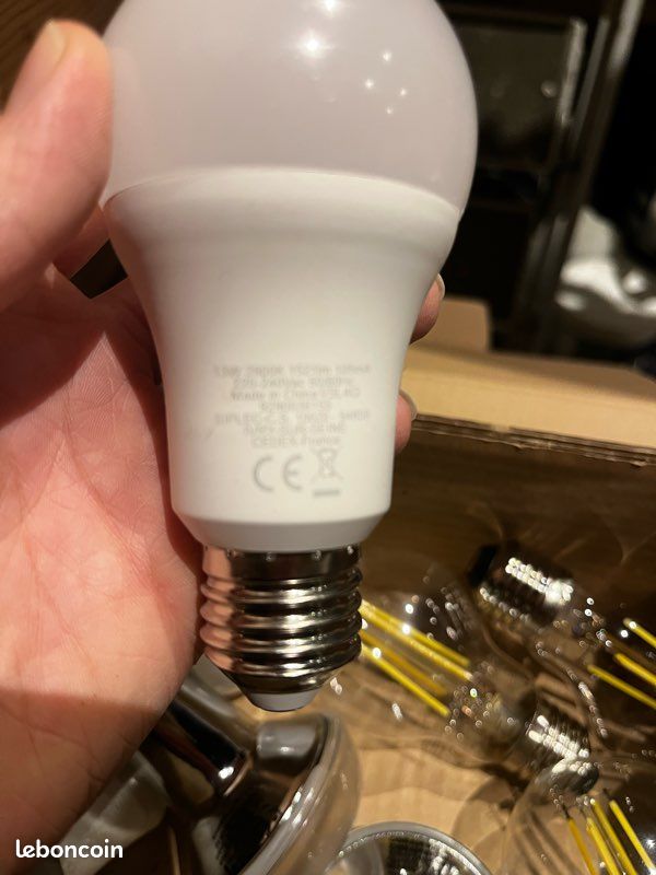 12 Ampoules E27 blanches (image 5)