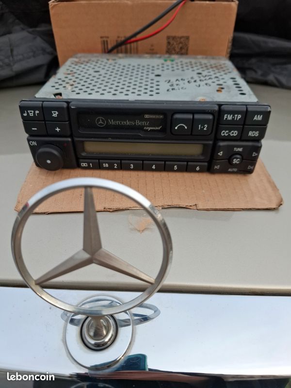 Rare Poste autoradio Mercedes-Benz Exquisit Panasonic CQ-LP1420L en collaboration avec Becker, même modèle BE1490, un bijou introuvable (image 3)