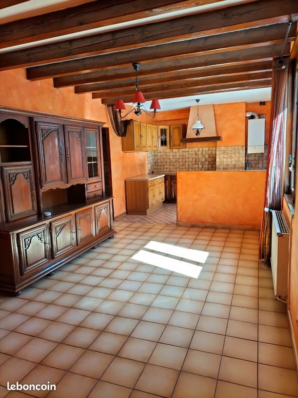 Appartement 5 pièces 85 m² · à Saint-Étienne · 85 m² · 73 900 €