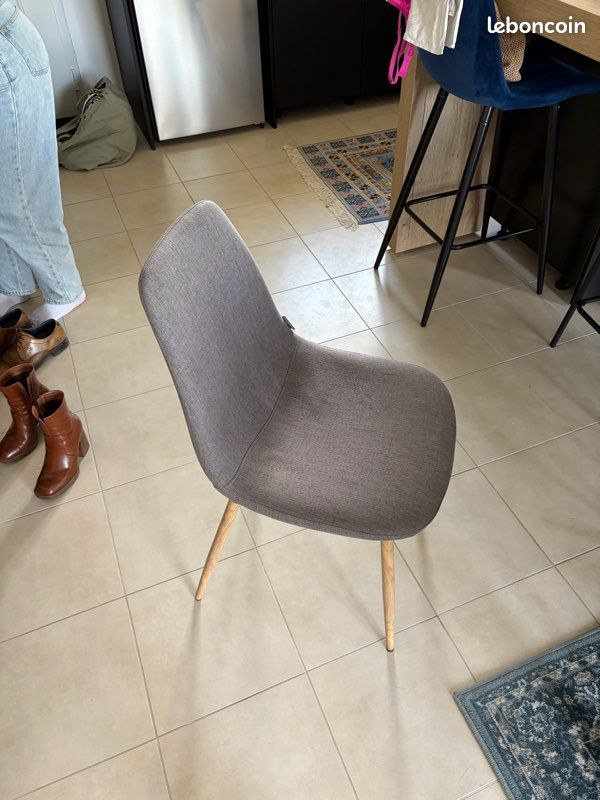 Chaise (image 1)