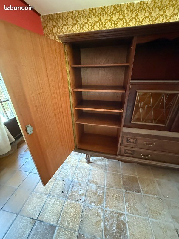 Buffet en bois (image 2)