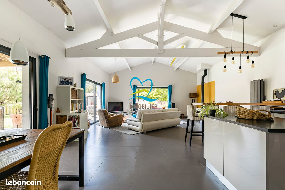 Maison 7 pièces 221 m² · à Lanton · 221 m² · 742 000 €