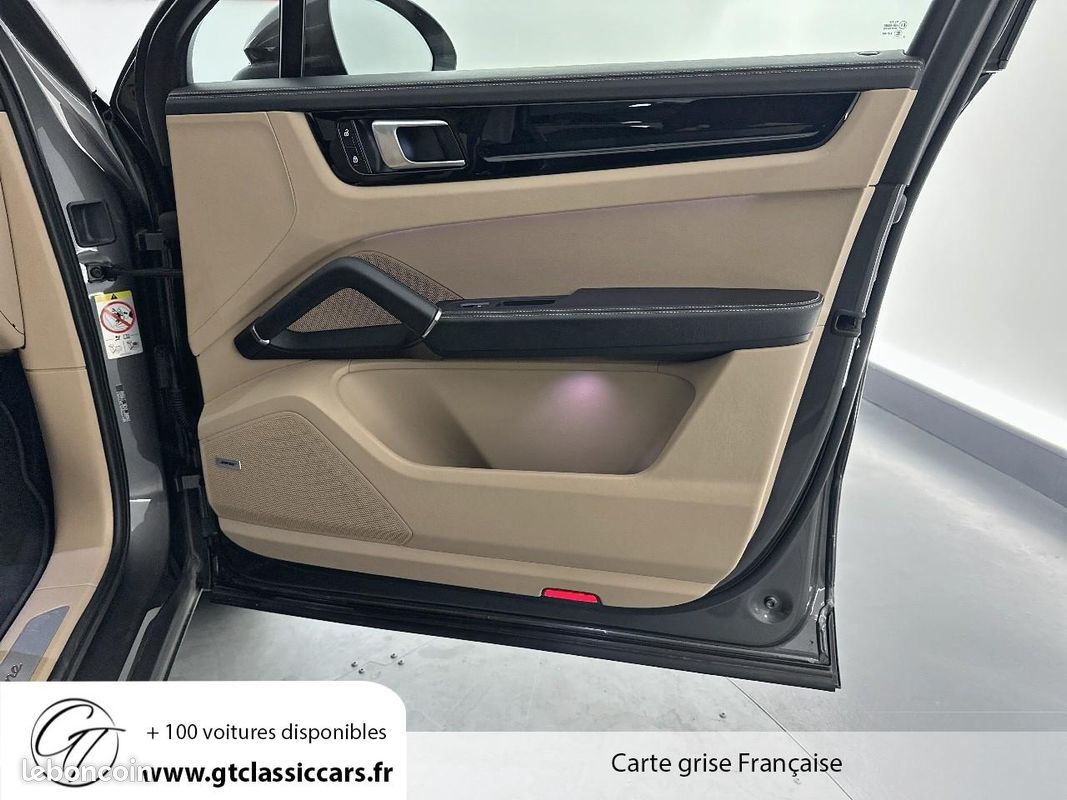 PORSCHE CAYENNE Coupe E-Hybrid 3.0 V6 462 ch Tiptronic BVA (image 23)