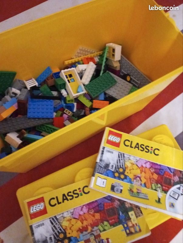 Lego (image 1)