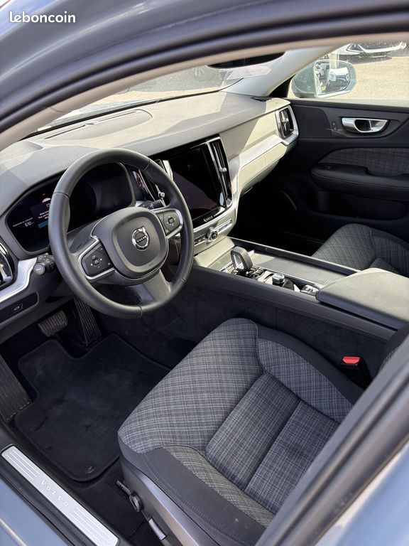 Volvo S60 2.0 197ch Core Mhev (image 3)