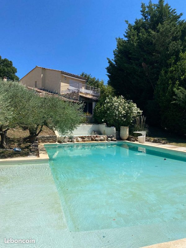 Maison 11 pièces 360 m² · à Mons · 360 m² · 780 000 €