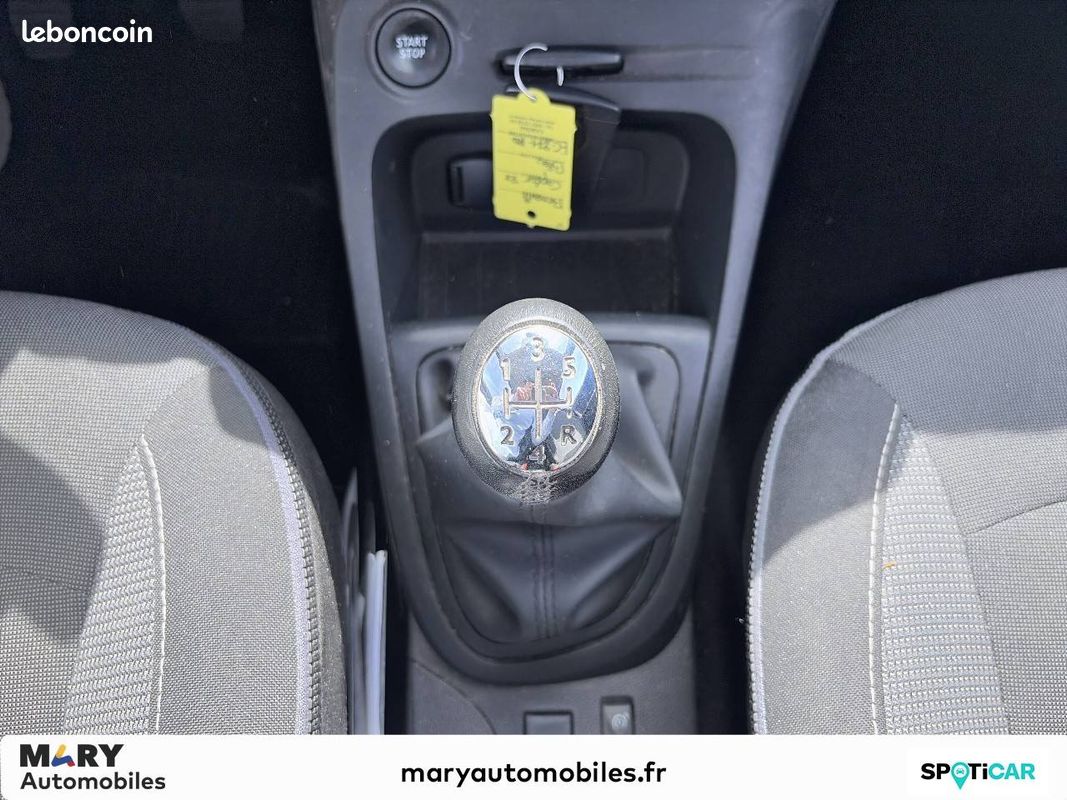 RENAULT Captur TCe 90 Energy Zen (image 15)