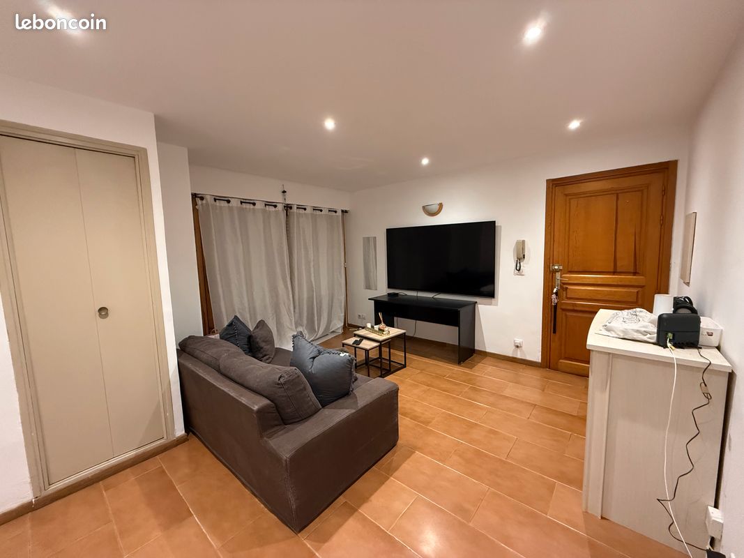 Appartement 2 pièces 58 m² · à L'Île-Rousse · 58 m² · 700 €/mois