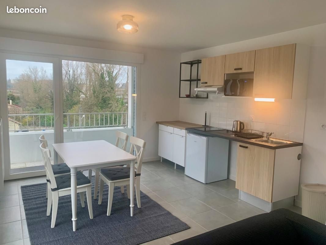 Appartement 2 pièces 49 m² · à Lormont · 49 m² · 897 €