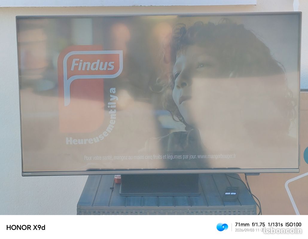 Tv Phillips 43 pouces, 4k HDR ambilight, 8600 séries (image 1)