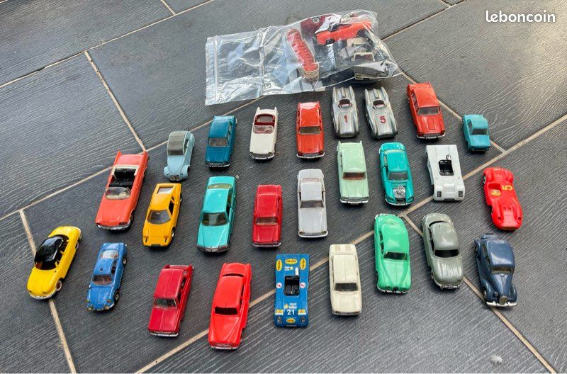 Lot de 30 miniatures norev plastique jouet ancien (image 10)