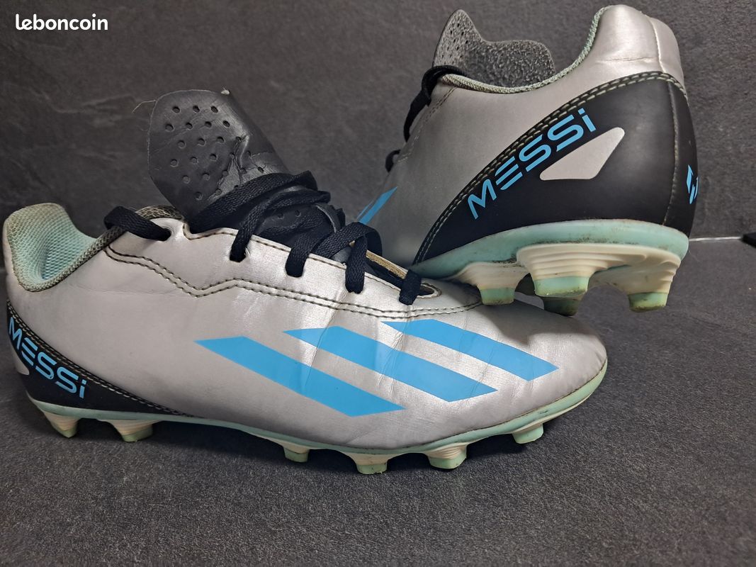 Vends chaussure de football (image 1)
