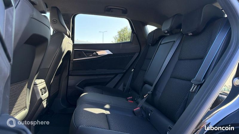 Renault Austral 1.2 E-Tech full hybrid 200ch esprit Alpine - 25 (image 13)