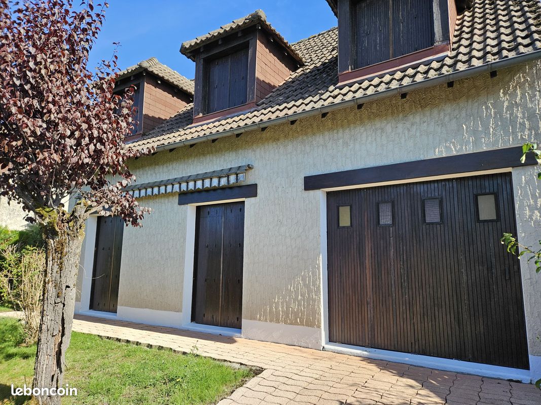 Maison 4 pièces 105 m² · à Saint-Pantaléon-de-Larche · 105 m² · 185 000 €